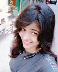 Mahipalpur College Girl Escort Rosy